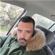 Buona sera, la presente per candidarmi come insegnante di italiano per stranieri